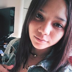 Meet your Posher, Kassandra